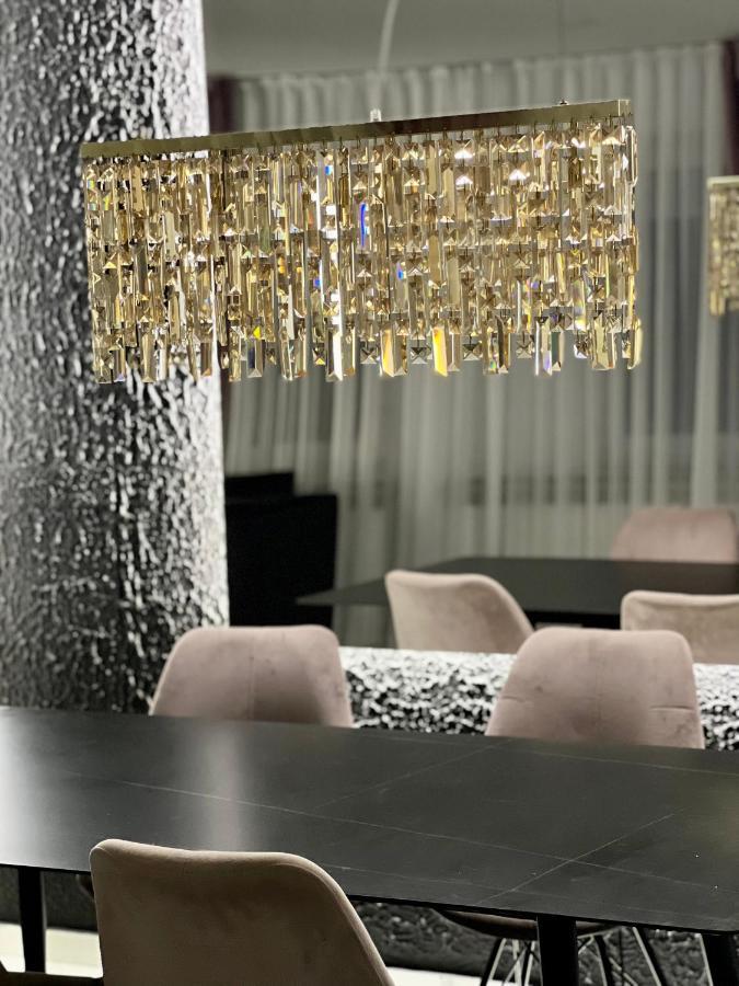 Golden House Villa Osijek Ngoại thất bức ảnh
